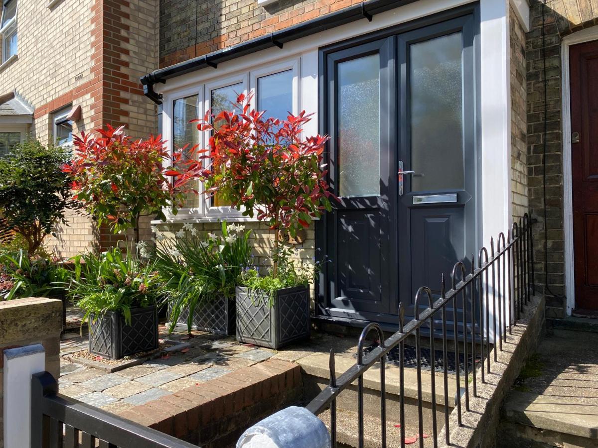 Вілла Stylish Town Centre House With Garden And Parking Opposite Bury St. Edmunds Екстер'єр фото